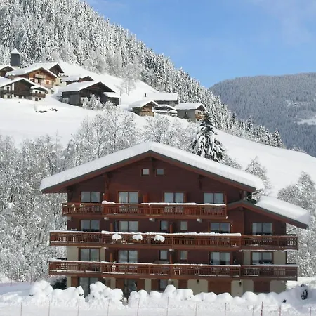 Pied Des Pistes, 4 Personnes, 1 Chambre, 1 Coin Montagne - Gran06 بوفورت